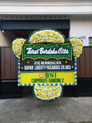 Papan Bunga Duka di Cangkudu